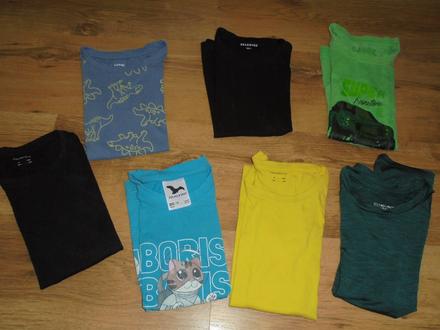 Trička, vel. 128/134, 128