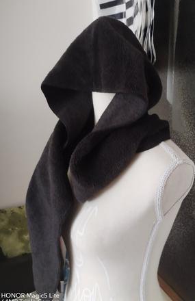 Šálo-kapuce heboučká a teplá,