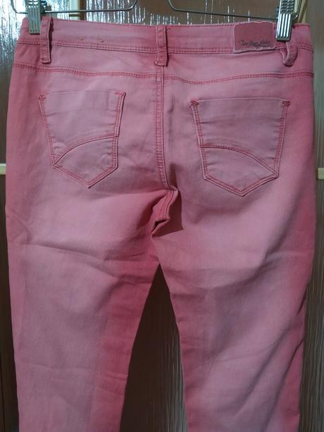 Kalhoty elastické, 28