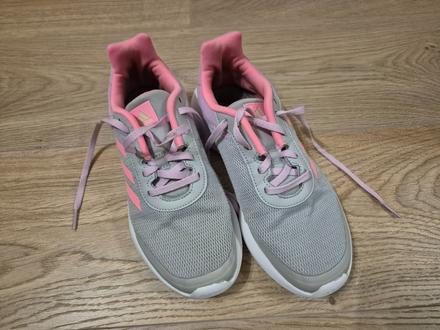 Tenisky adidas s bílou podrážkou vel. 37,5, adidas,37