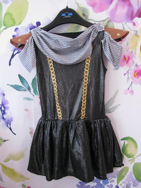 Karnevalový kostým-šaty princezna bojovnice,