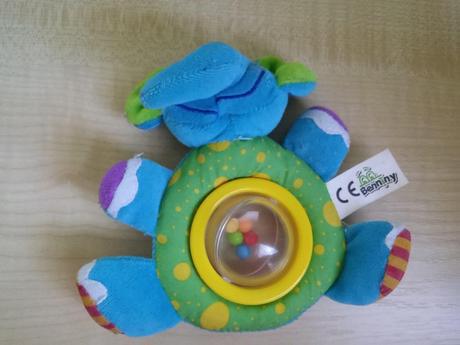 Chrastítko benniny,