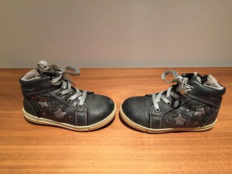 Kotníčkové zimní boty vel. 23, 23