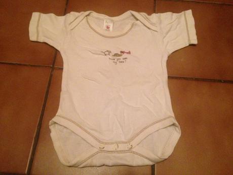 Body se psi a kostí, baby club,56