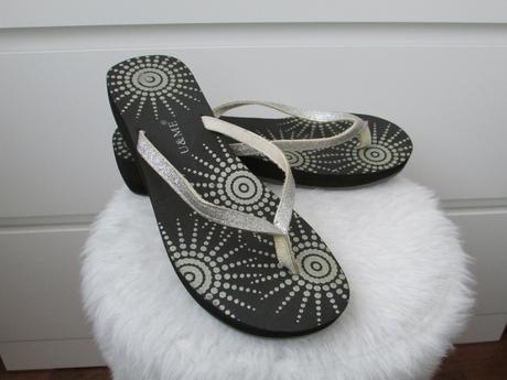 Pantofle, žabky, 40