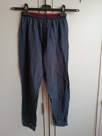 Chlapecké kalhoty, 146