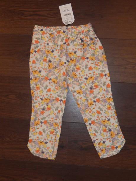 Top stav - květované kalhoty, délka 7/8 -vel.116, zara,116