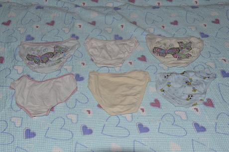 Spodní kalhotky vel. cca 104/110, 104