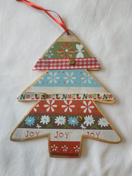 Dřevěný stromeček - 19cm, 