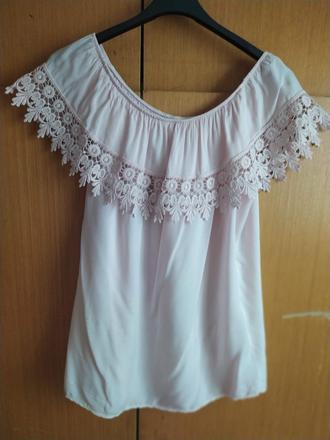 Halenka s volánem, 40