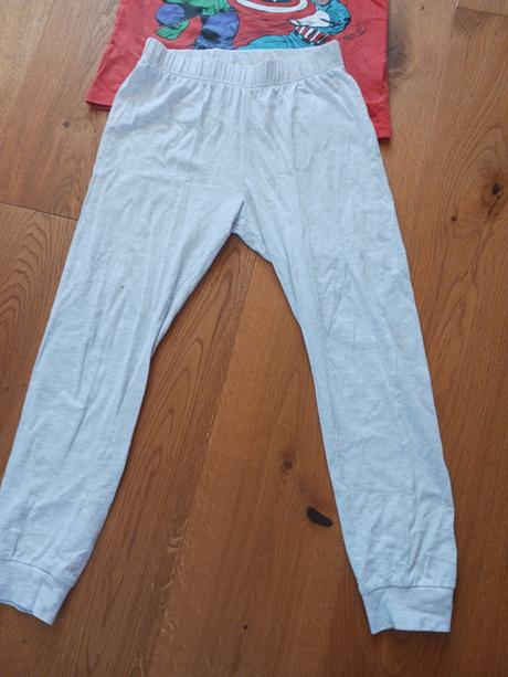 Pyžamko č.140, 140