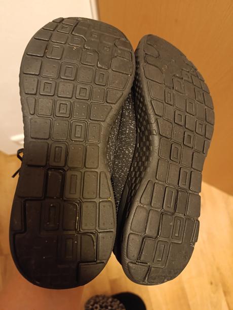 Lehoučké kecky moon vel. 40, 40