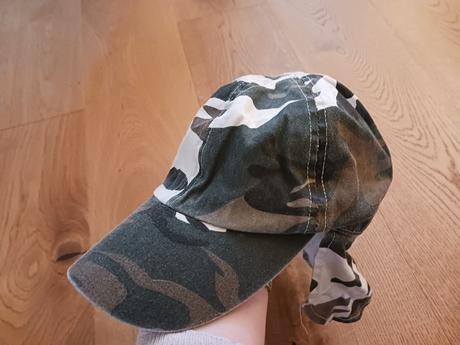 Kšiltovka č.52, 52