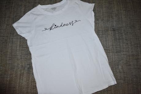 Bílé triko s nápisem reserved, velikost 152/158, reserved,158