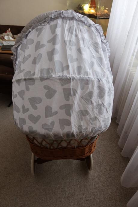 Proutěný košík na miminko s boudičkou, šířka (cm): 60,délka (cm): 100