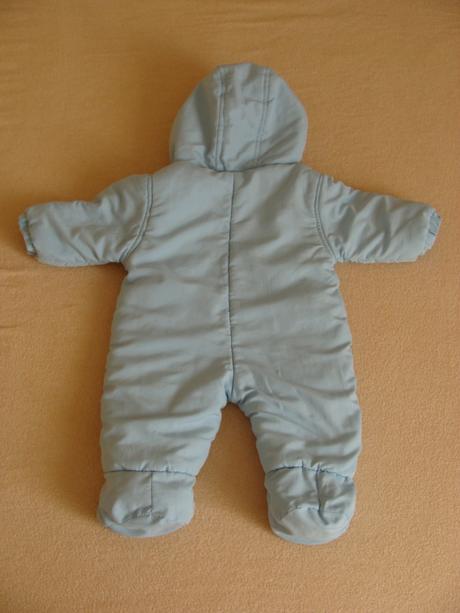 Zimní kombinéza s medvídkem, 62