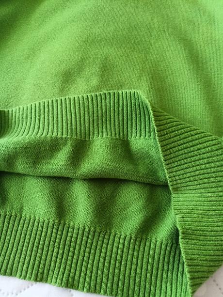 2x svetřík, 122/128, 122