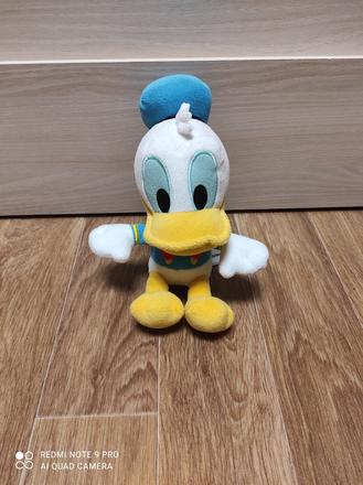 Plyšový kačer donald, 