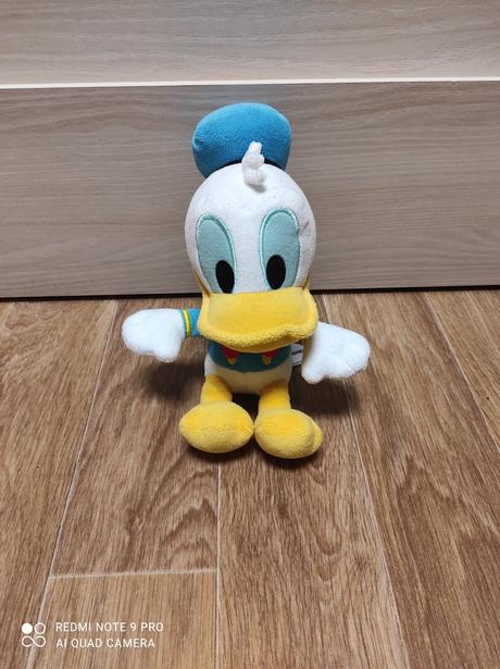 Plyšový kačer donald, 