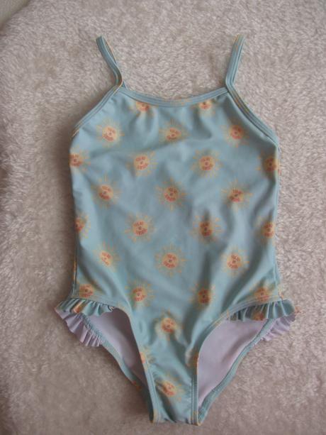 Tyrkysové plavky se sluníčky a s volánky v.4-5 let, primark,110