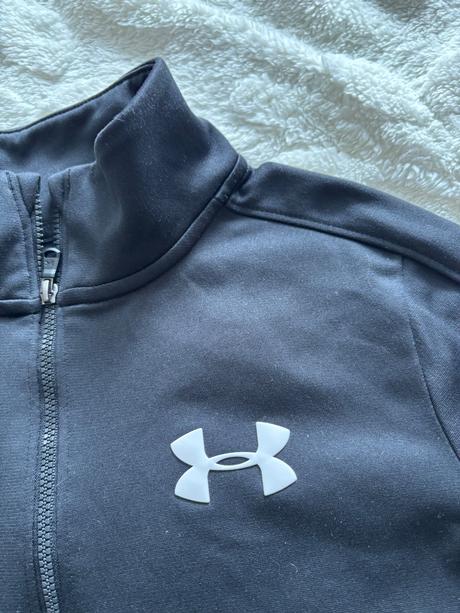 K5/ mikina černá - v.cca zn. under armour, under armour,134
