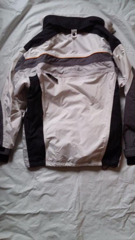 Dámská lyžařská bunda, 42