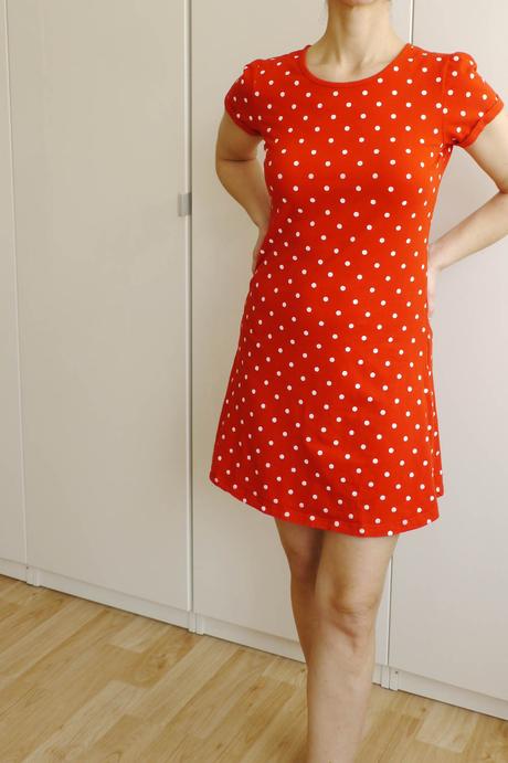 Cervene saty s puntiky vel.164, kids,164