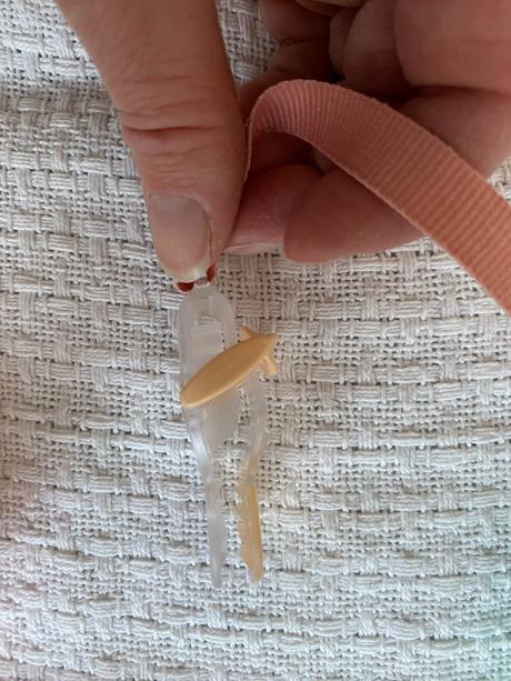 Klip/stužka a krabička na dudlík, chicco