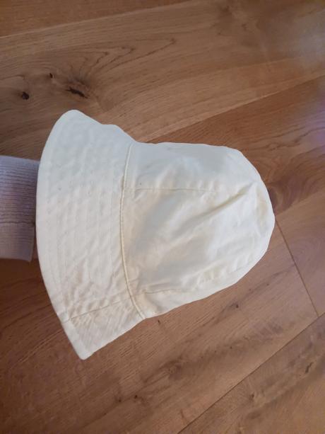 H&m klobouček č.134/152, h&m,134