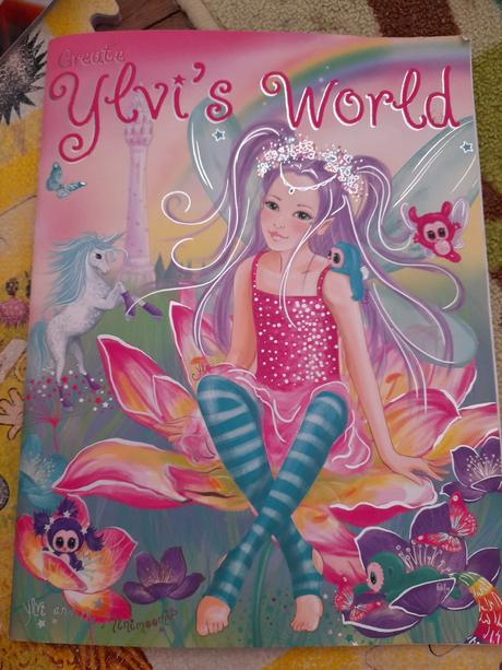 Kniha s nálepkami,časopis pro holky,nálepky,víly..,