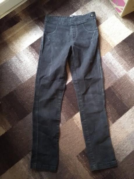 Džíny, 158