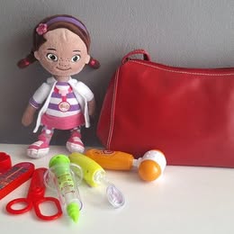 Doktorka plyšáková a výbava, 