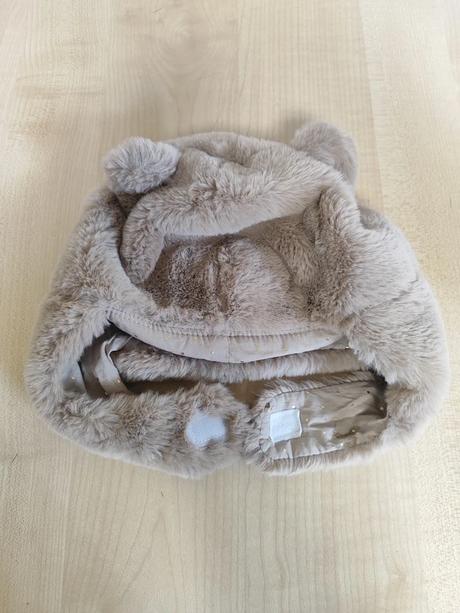 Medvídek čepička, 