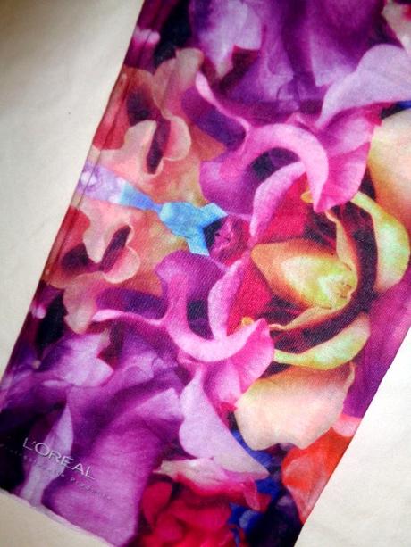 Luxusní fialový nákrčník loreal - elastický, 