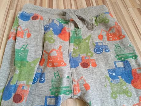 Tepláky s auty 116 next, next,116