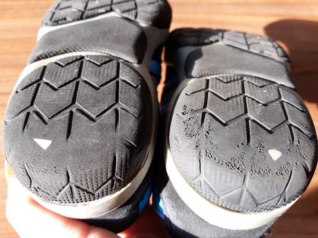 Tenisky se síťkou, 29