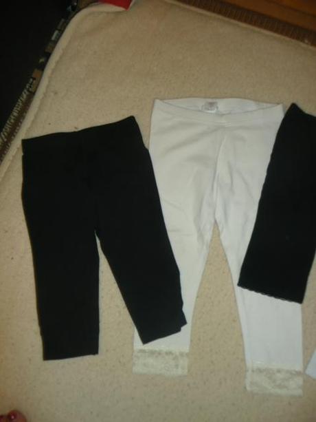 Leginy 4x vel 116  5/6 l bílé  krajka, 116