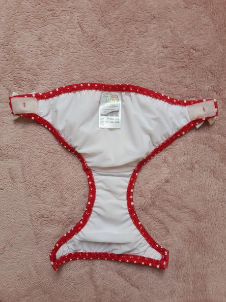 Plavkové kalhotky, 92