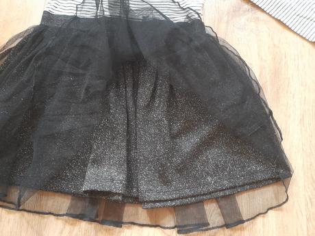 Šaty s týlovou sukní, převracecí flitry, caa,v.116, c&a,116