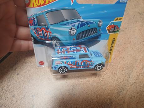 Hot wheels, nové, 