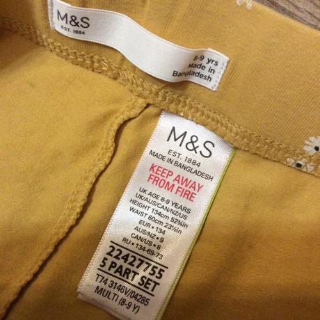 Legíny s květinkami, marks & spencer,134