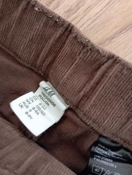 Manšestrové trengíny h&m vel. 134, h&m,134