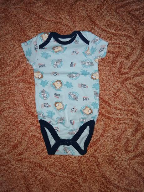 Body s krátkým rukávem, lupilu,62