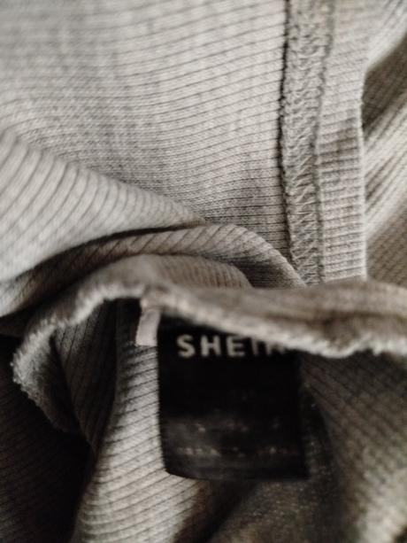 Top zn. shein vel.36, 36