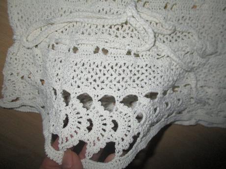 Háčkovaný svetřík, xs