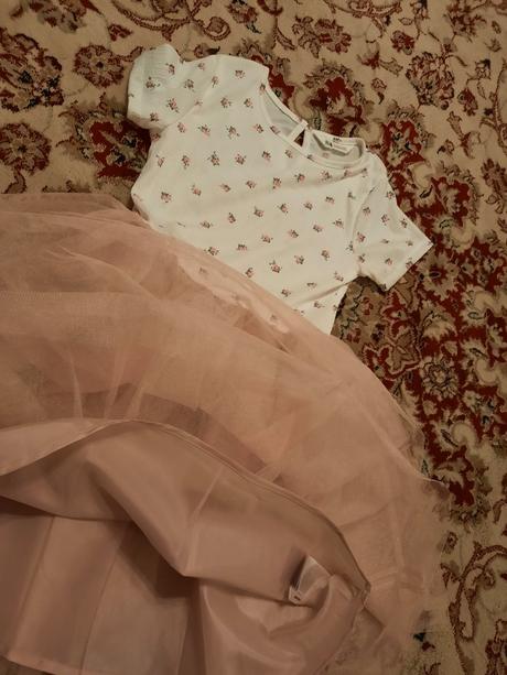 Růžičkové tylové šaty, h&m,134