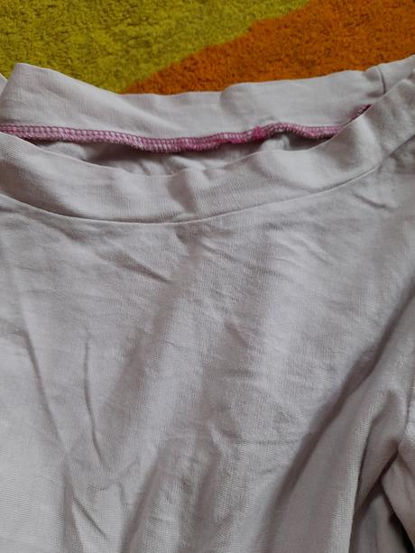 Světlé dívčí tričko na slečnu, 188