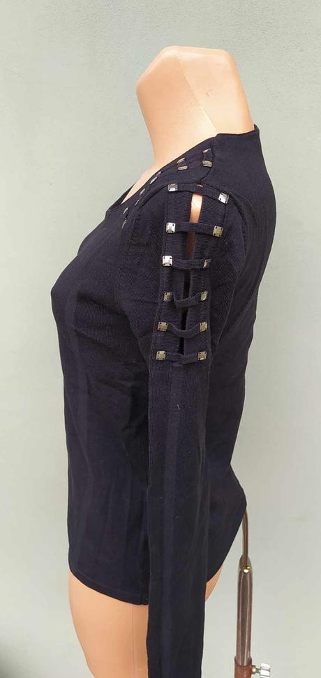 Tenký svetřík na tělo casual - vel.s, s