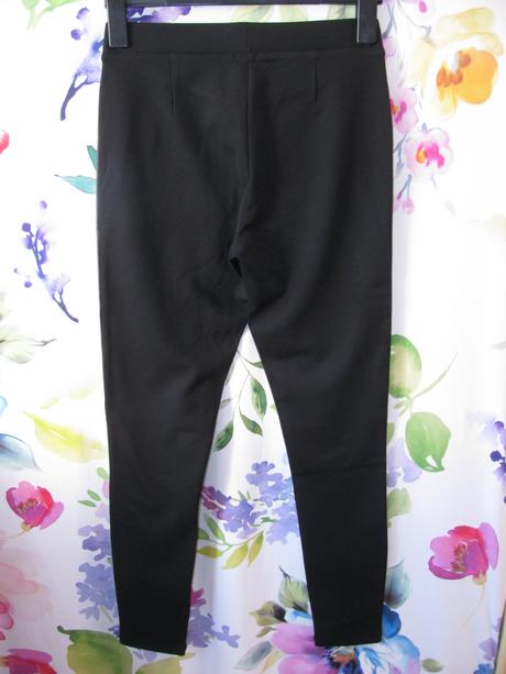 Černé koženkové kalhoty s pružným pasem, tchibo,38