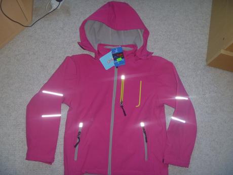 Nová růžová softshellová bunda zn. kugo vel. 134, kugo,134